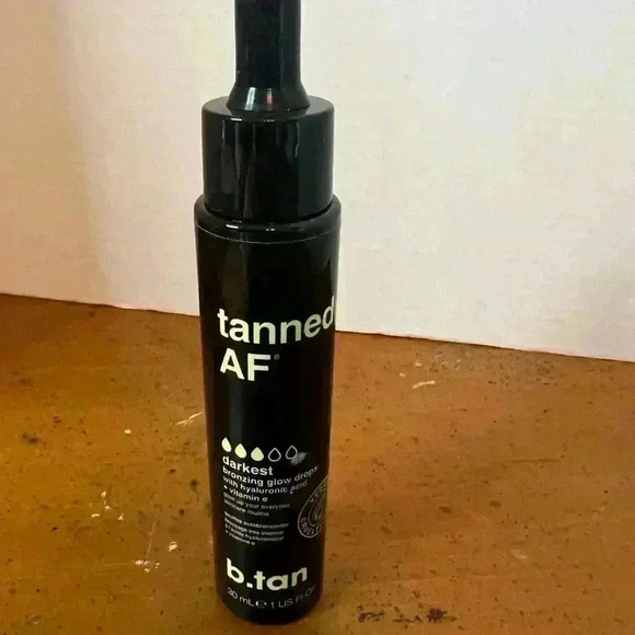 NEW get both bottles of B.Tab Tanned AF Darkest Bronzing Glow Drops - Picture 7 of 9